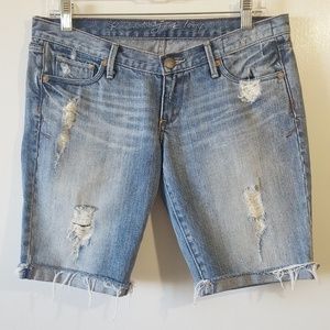 Ruehl No.925 Frayed Cuff Jean Shorts